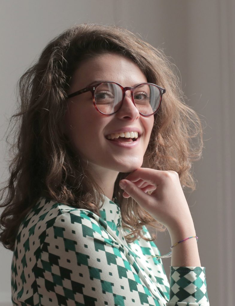 pexels-andrea-piacquadio-3978564 1 (1)